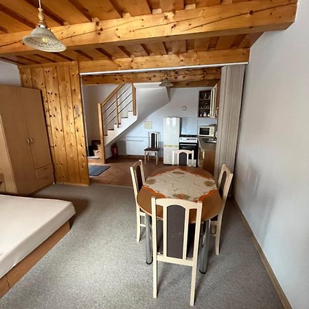 Apartmany Bistar ツベレツ エクステリア 写真