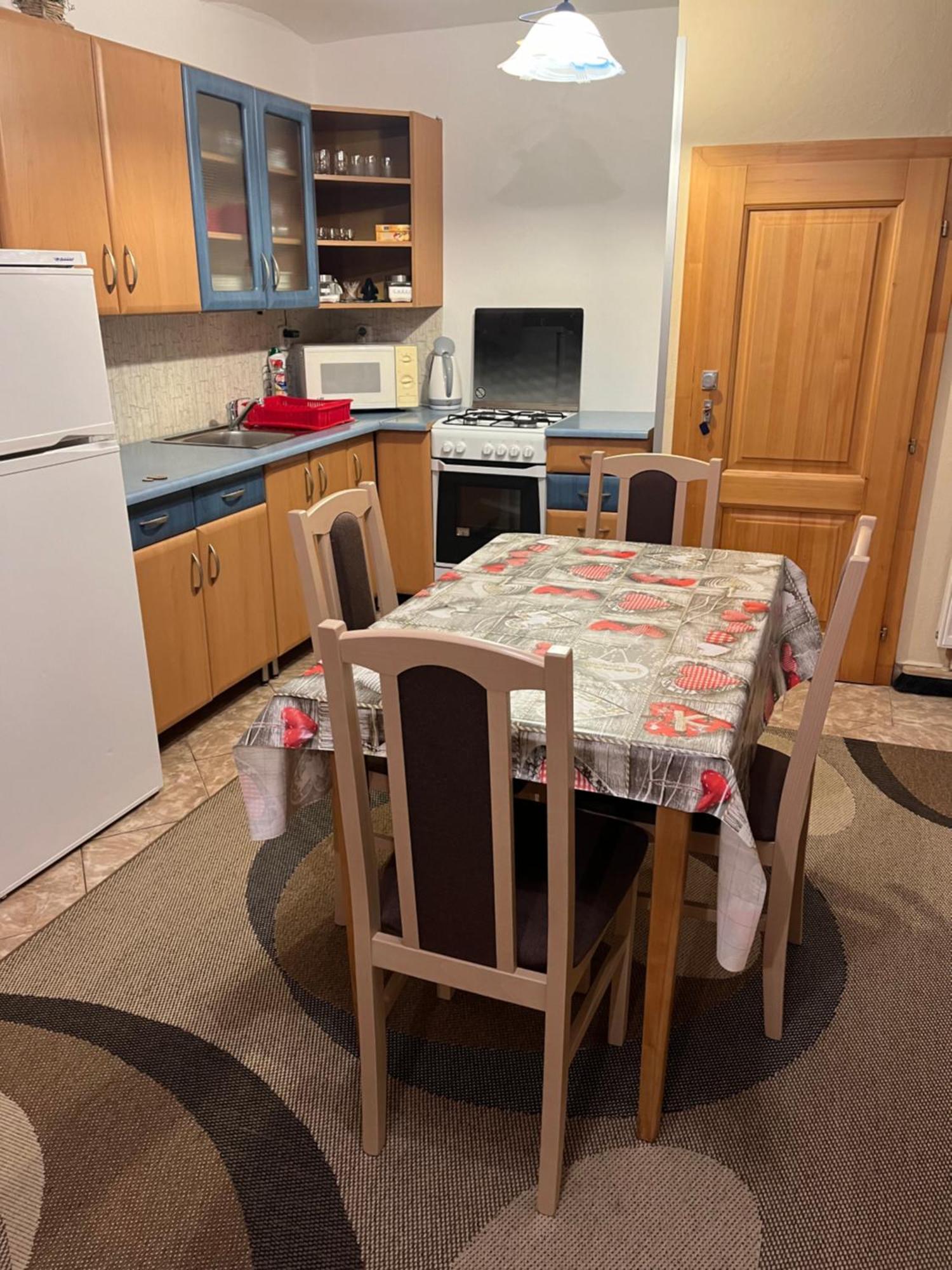 Apartmany Bistar ツベレツ エクステリア 写真
